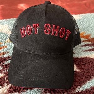 SHYANNE WOMEN'S HOT SHOT EMBROIDERED MESH-BACK BALL CAP